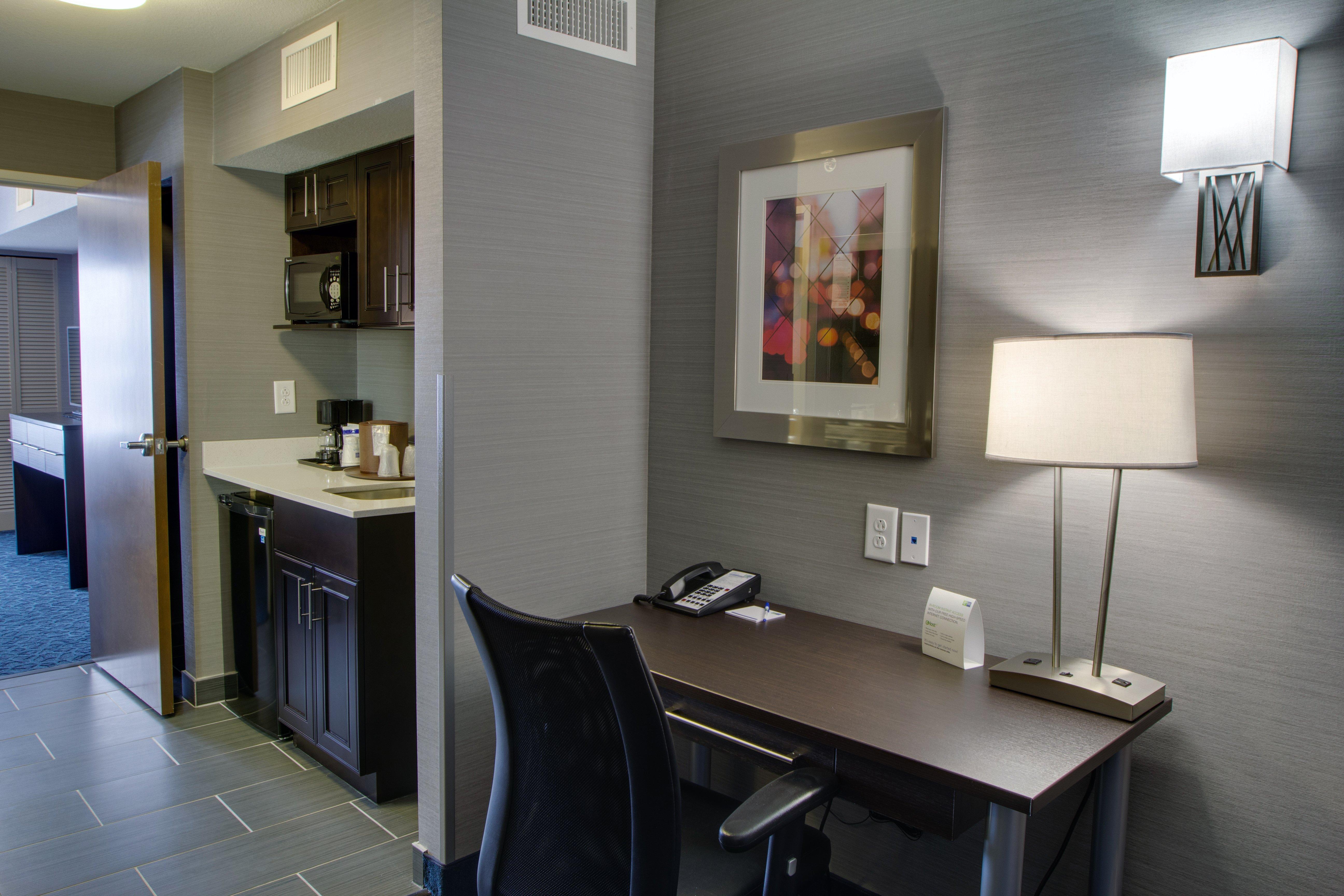 Holiday Inn Express Sidney By Ihg Esterno foto