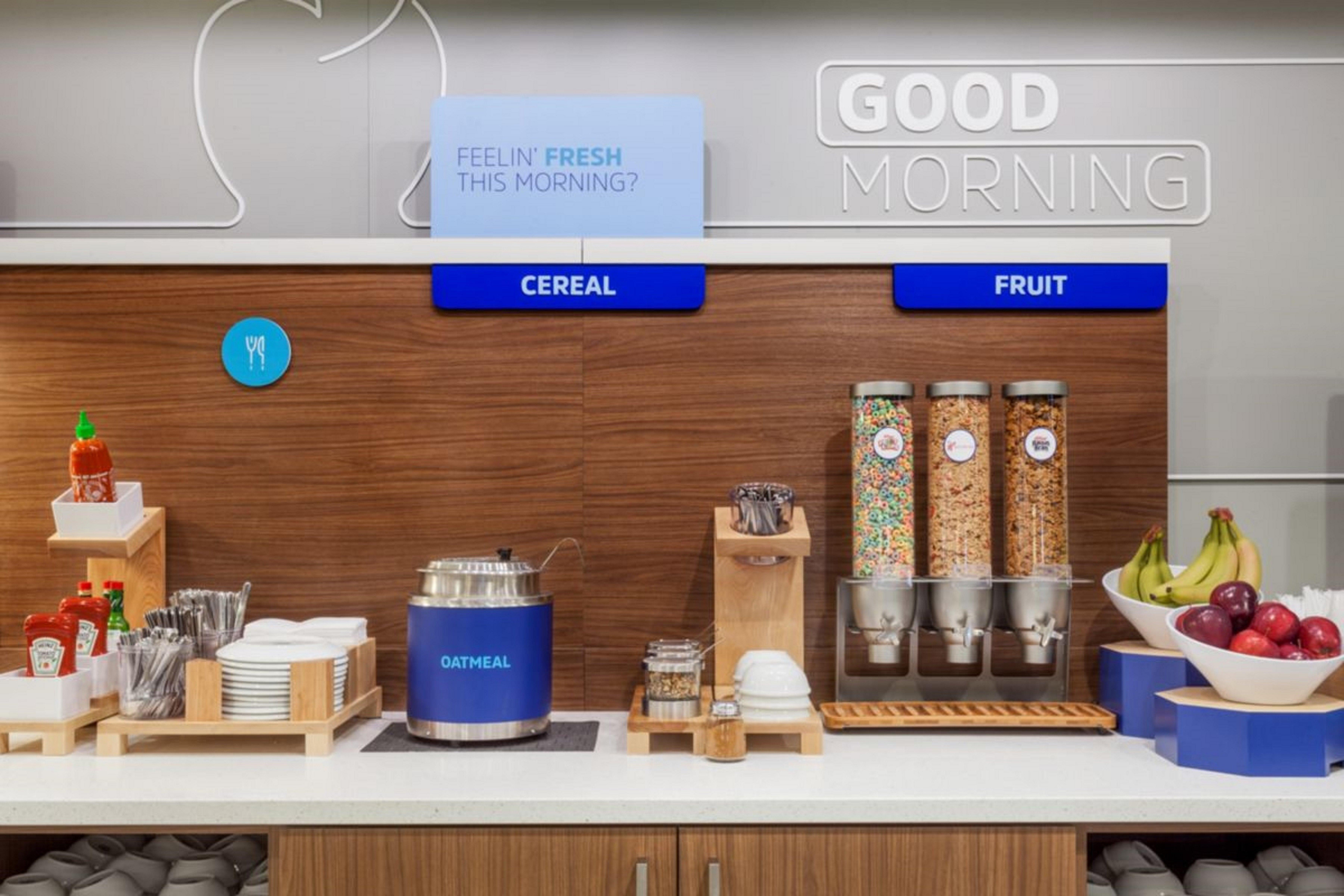 Holiday Inn Express Sidney By Ihg Esterno foto