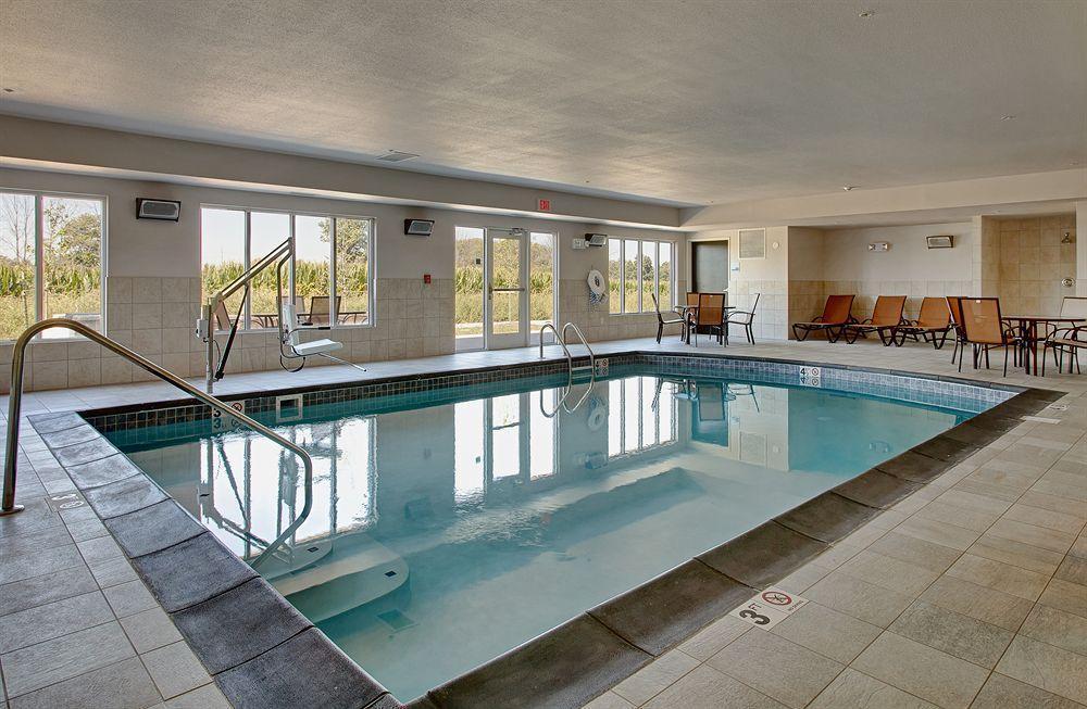 Holiday Inn Express Sidney By Ihg Esterno foto