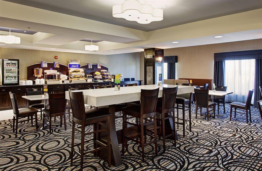 Holiday Inn Express Sidney By Ihg Esterno foto